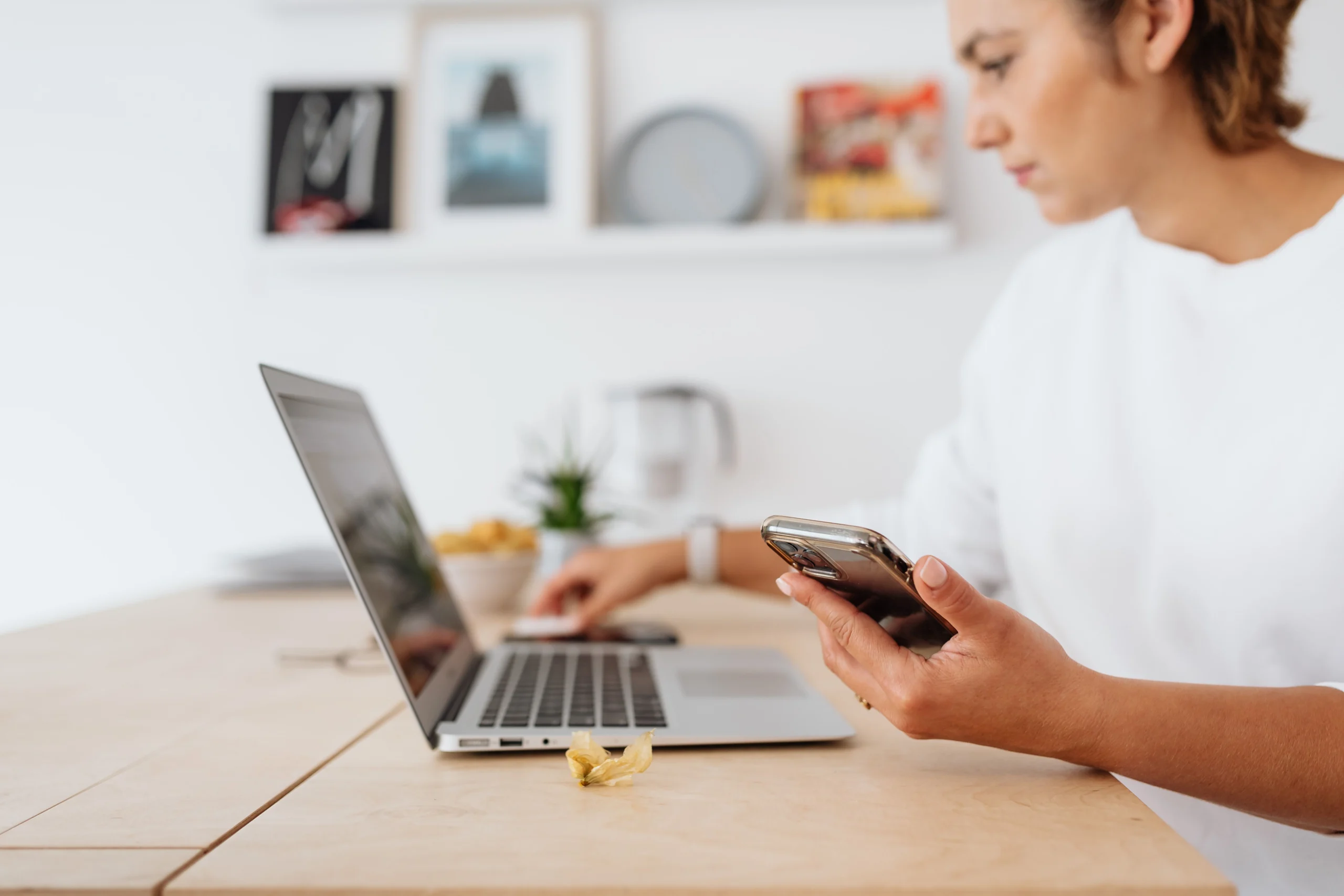 Password Managers - Password Managers - Free to use via Pexels (photo ID 5238269)