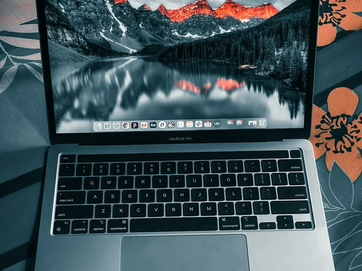Photo via Unsplash (free to use under the Unsplash License)